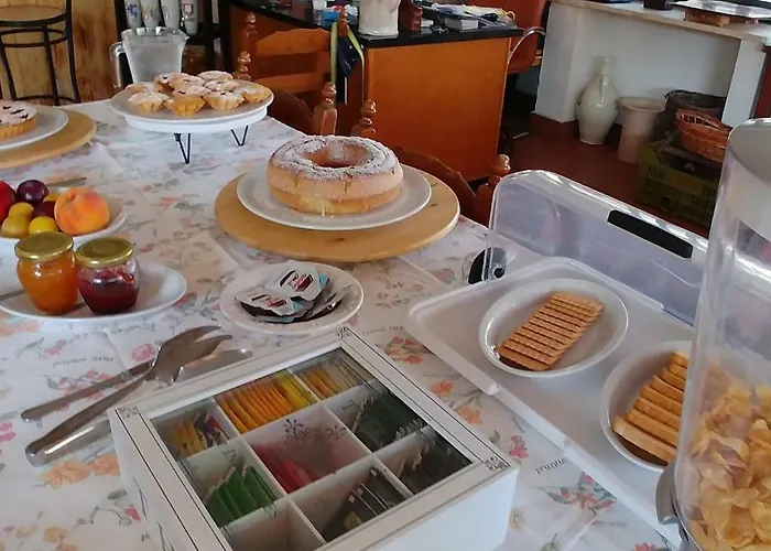 La Piana Degli Ulivi Alojamento de Acomodação e Pequeno-almoço 4*