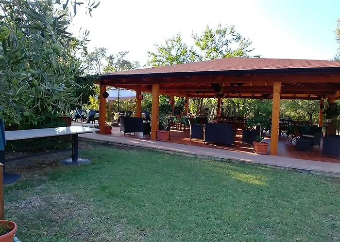 La Piana Degli Ulivi 4* 罗萨诺