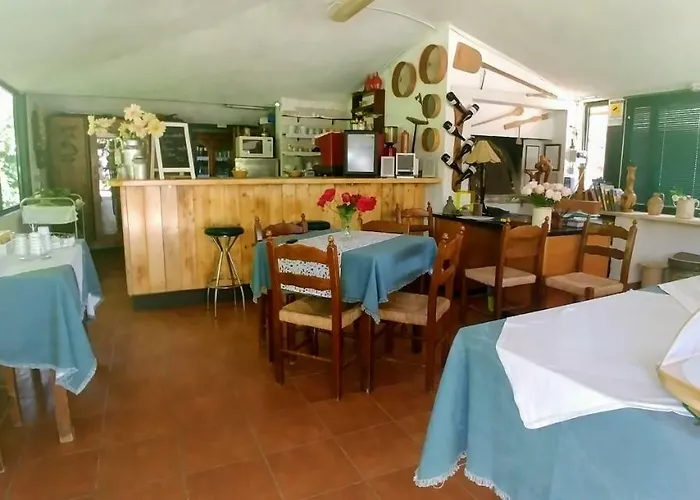 לינה וארוחת בוקר La Piana Degli Ulivi